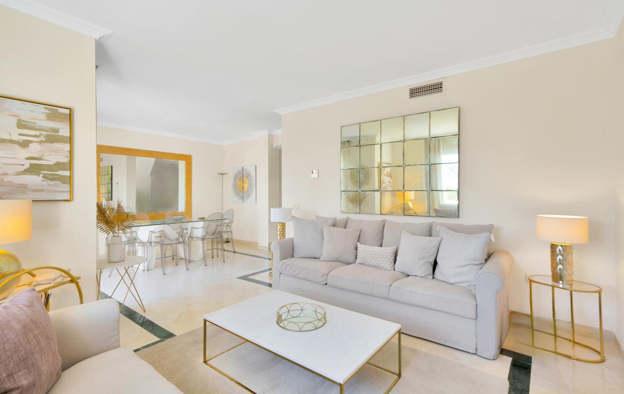 Luxury Penthouse With Sea Views In Marbella Golden Mile, Puente Romano Area 외부 사진
